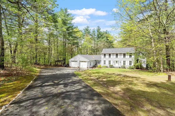 Windham, NH 03087,13 Aladdin RD