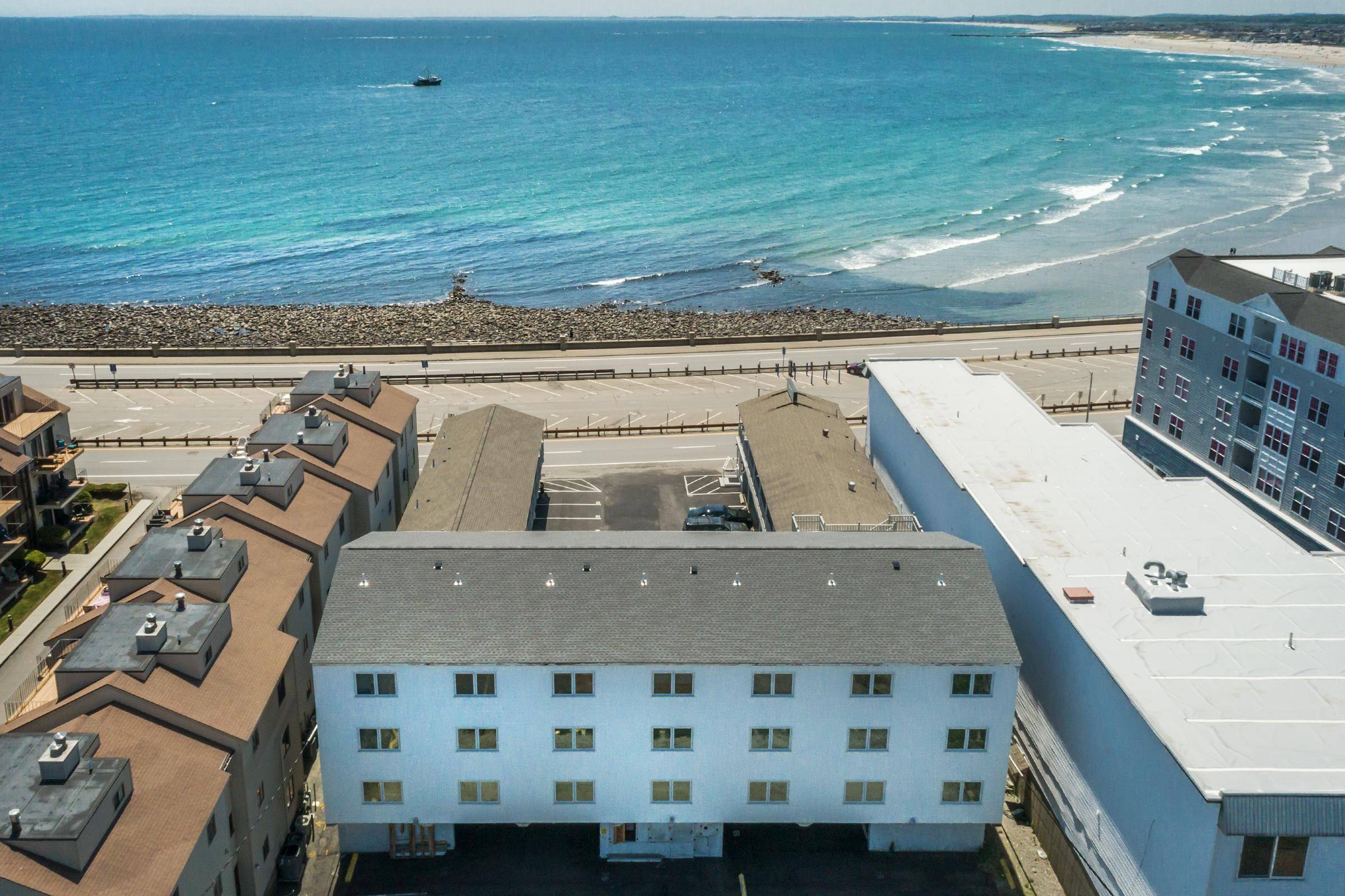 Hampton, NH 03842,449 Ocean BLVD #307