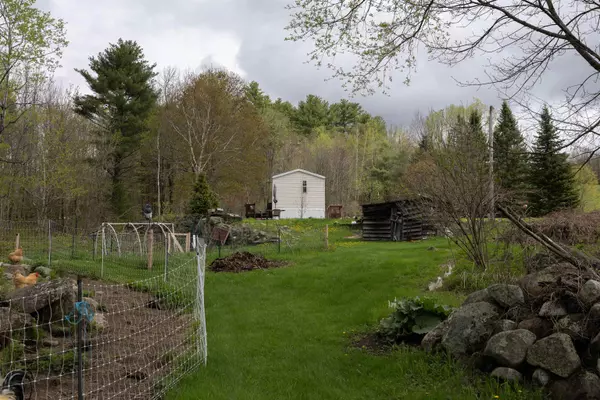 Grafton, NH 03240,51 Barney Hill RD