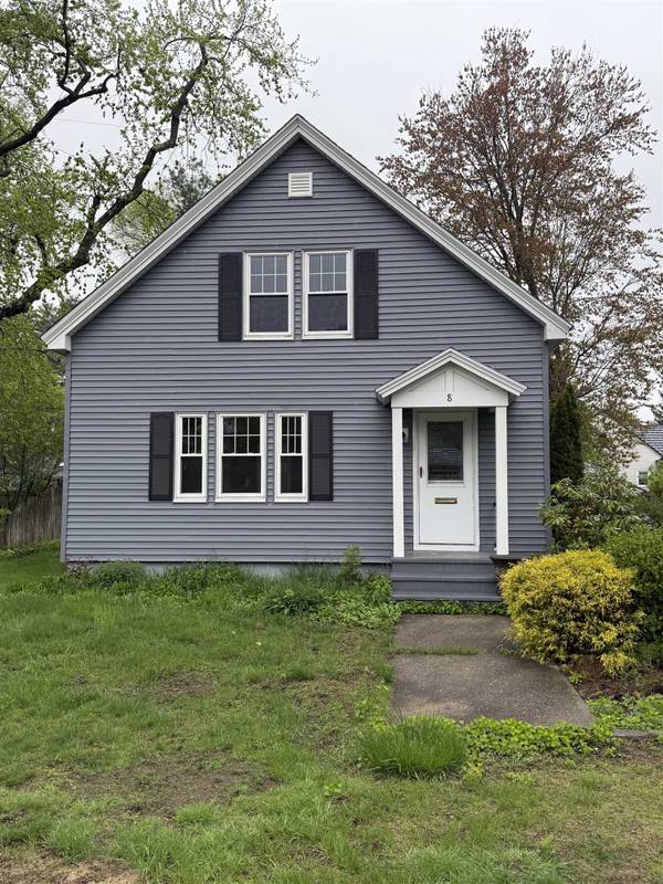 8 Wood AVE, Concord, NH 03301