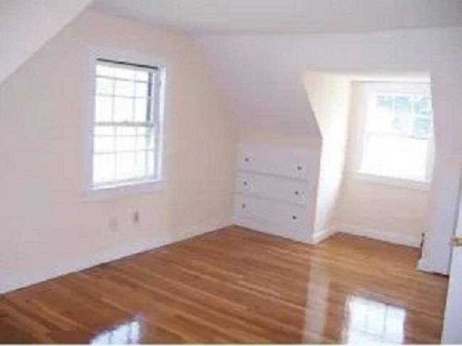 Plaistow, NH 03865,108 B Main ST #B