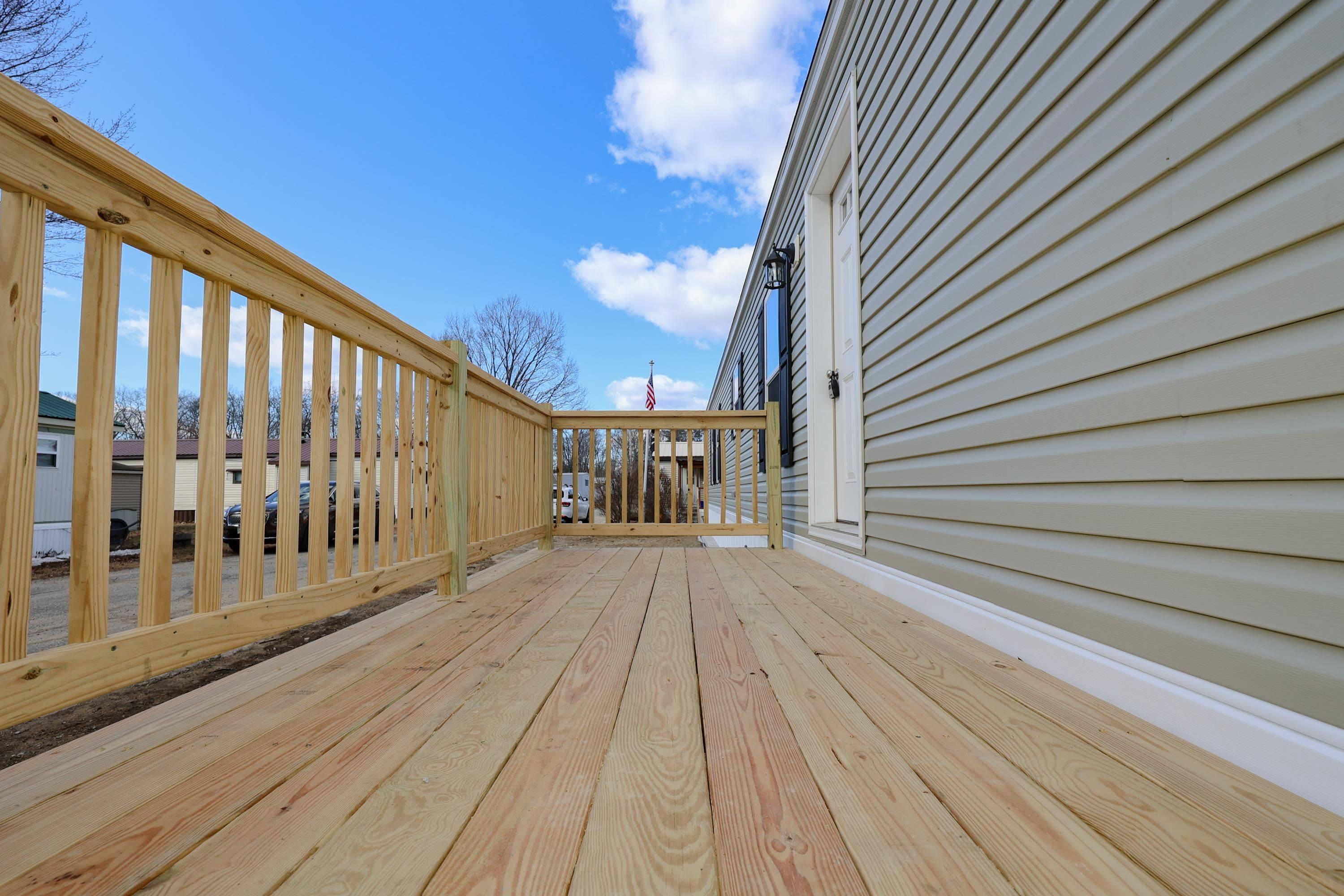 Franconia, NH 03580,106 Fox Hill LN