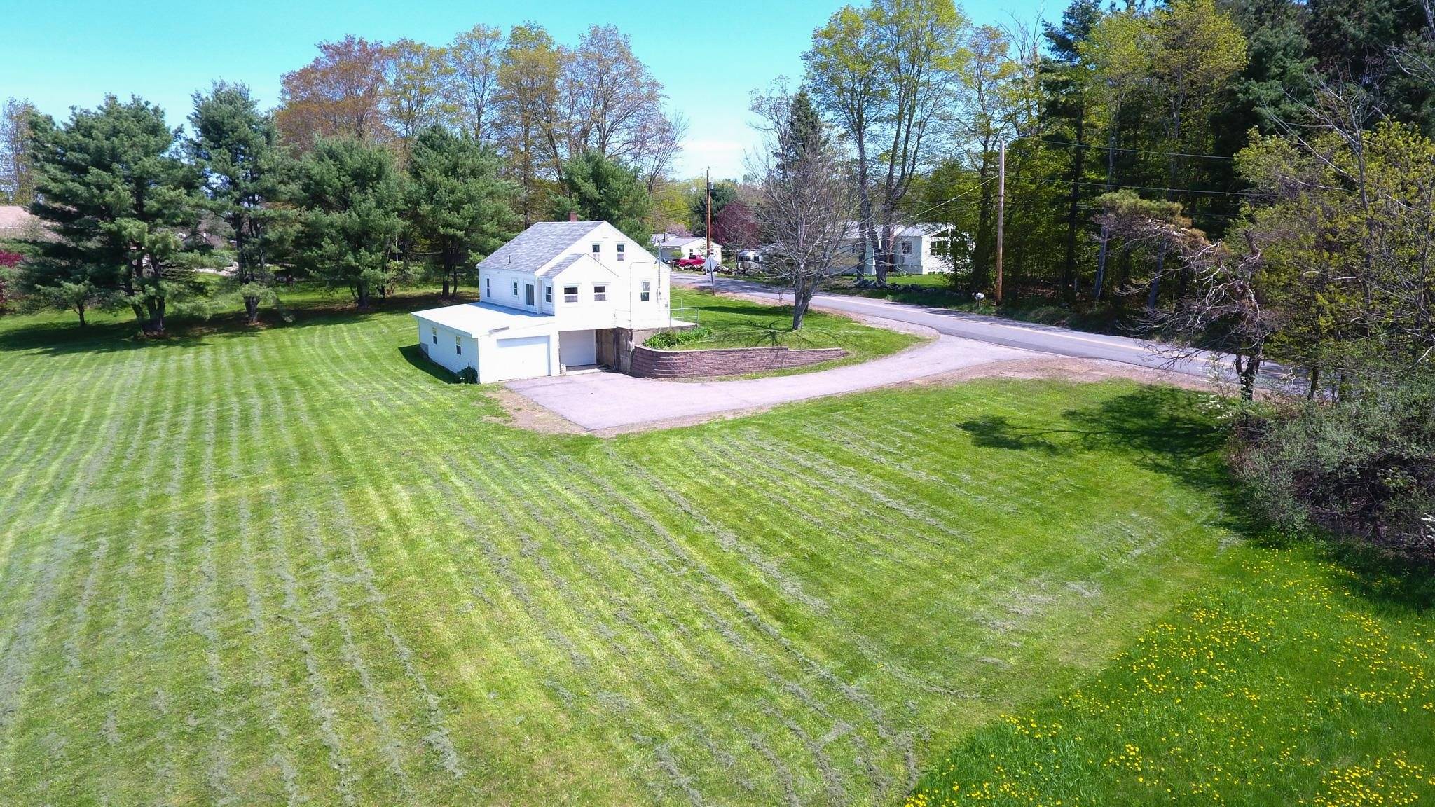 39 Swain RD, Gilford, NH 03249