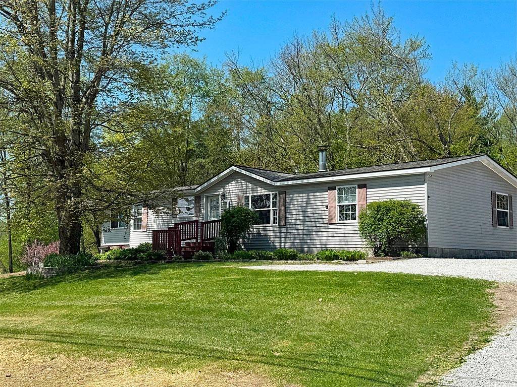 163 Plains RD,  Pittsford,  VT 05763