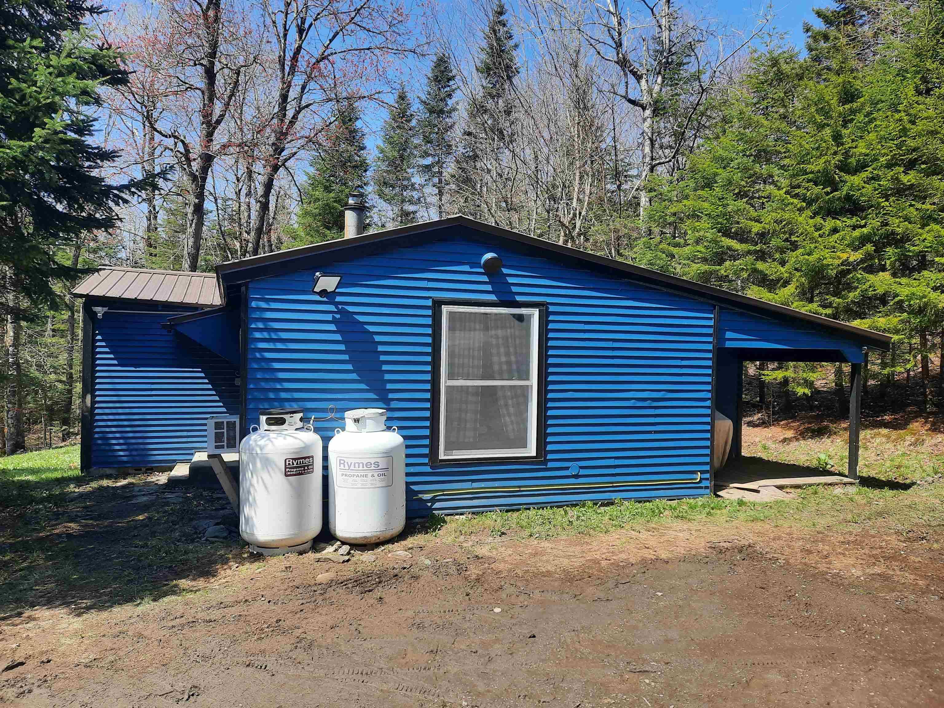 3767 North Main ST, Pittsburg, NH 03592