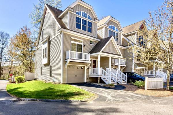 51 Hackett Hill RD #27,  Manchester,  NH 03102