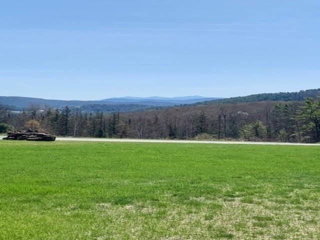 Danville, VT 05828,884 Hawkins RD
