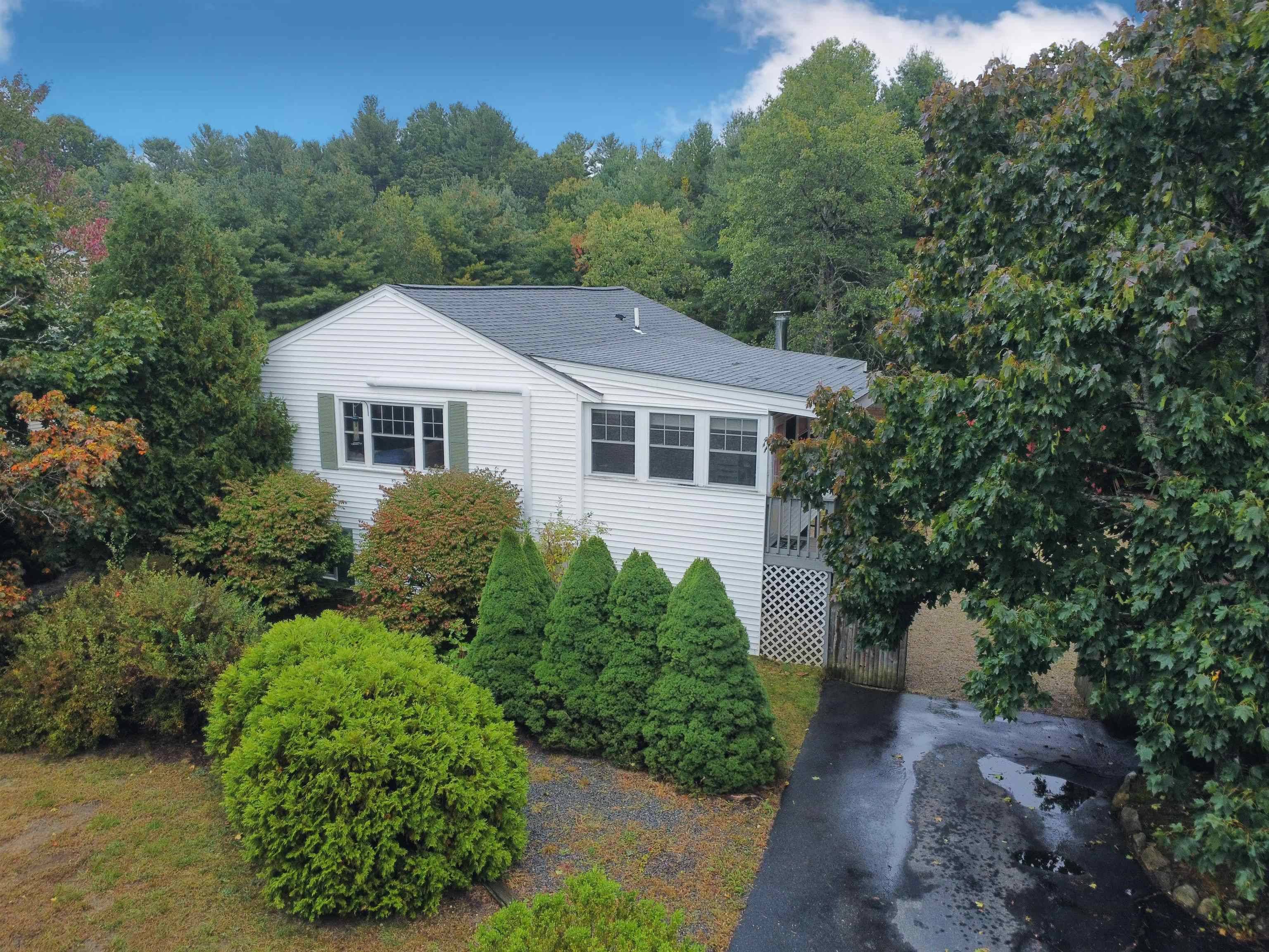 51 Charleston AVE, Londonderry, NH 03053