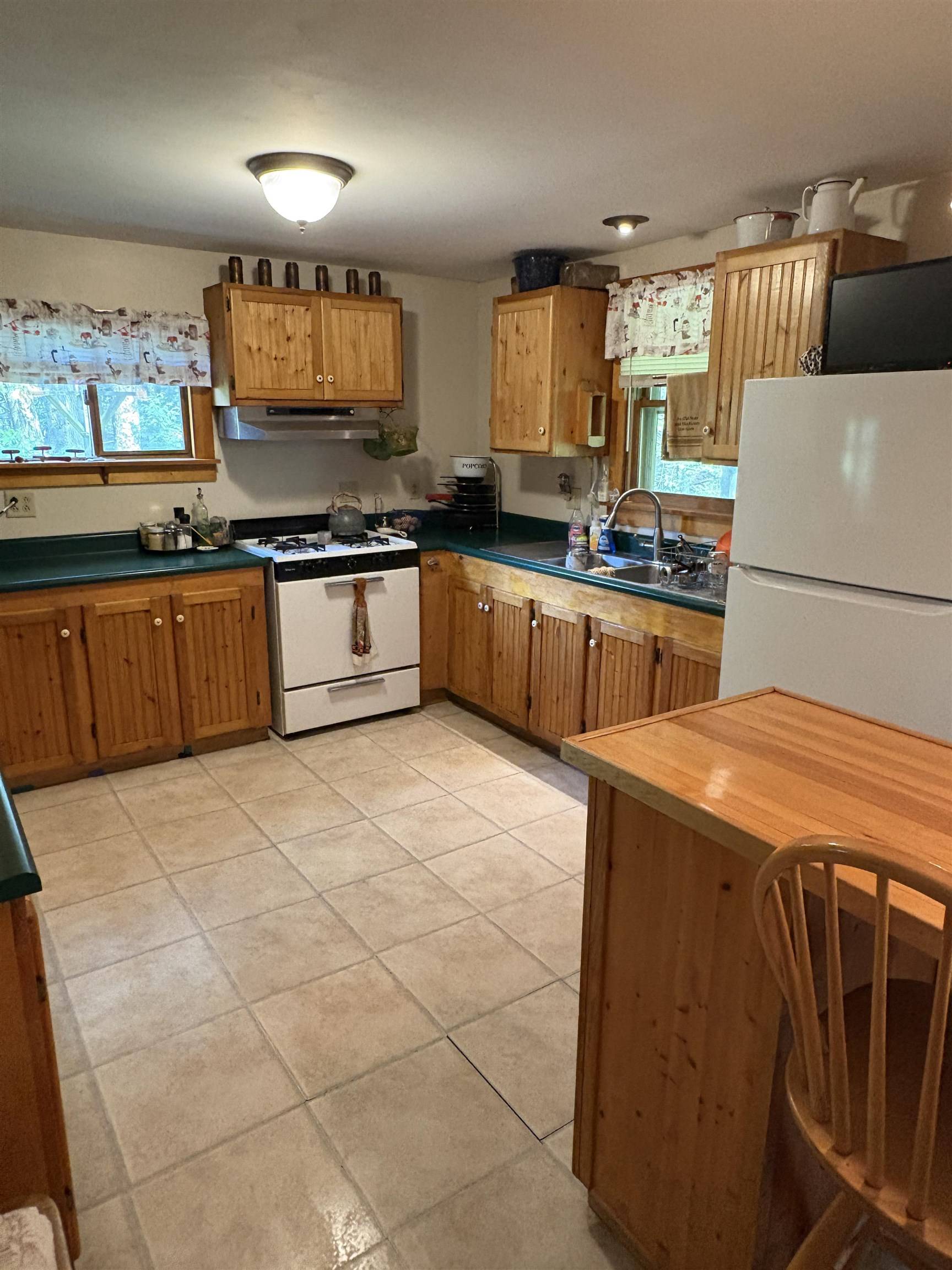 Northfield, VT 05663,196 Lovers LN