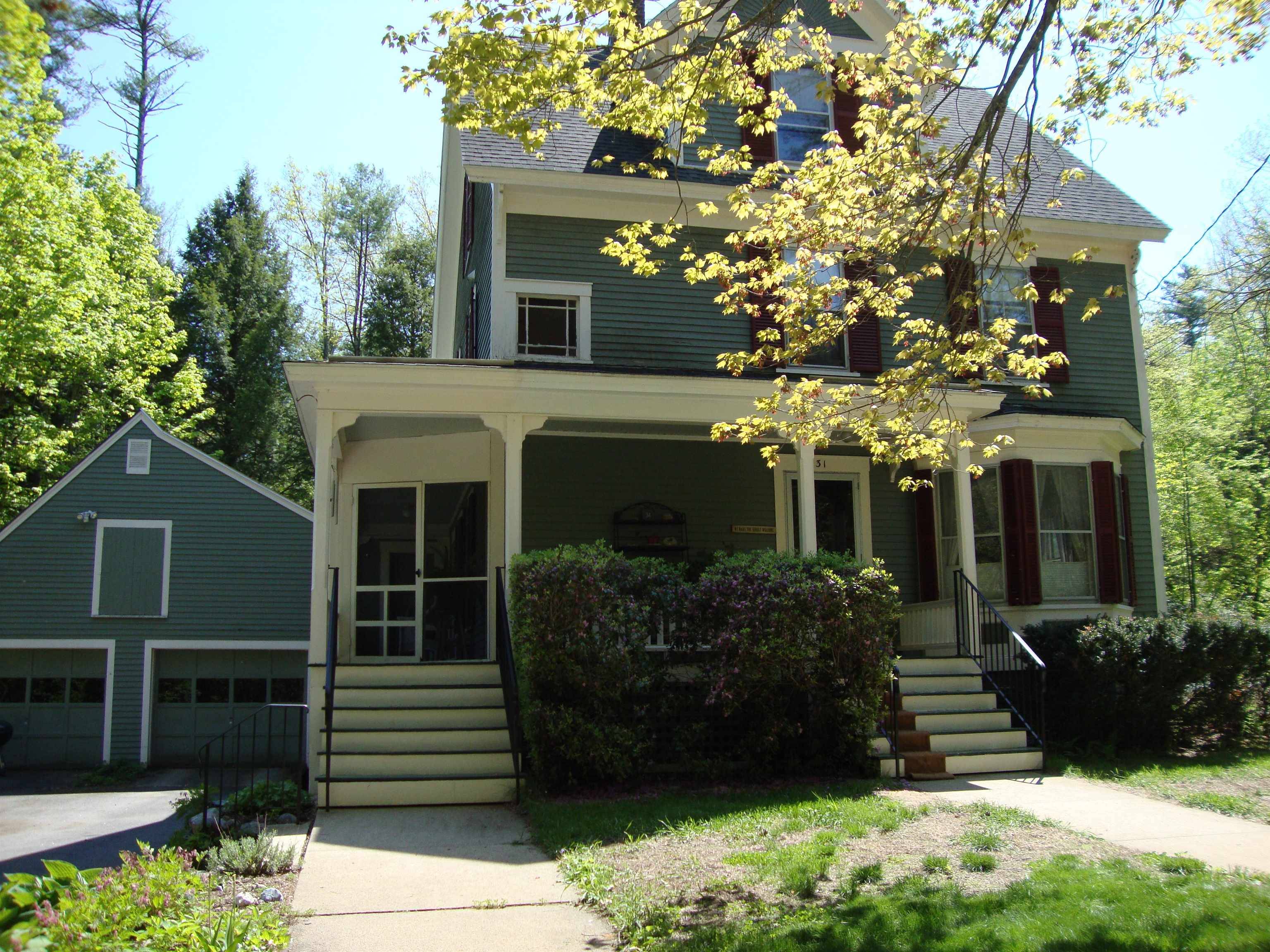 31 Loop RD, Concord, NH 03301