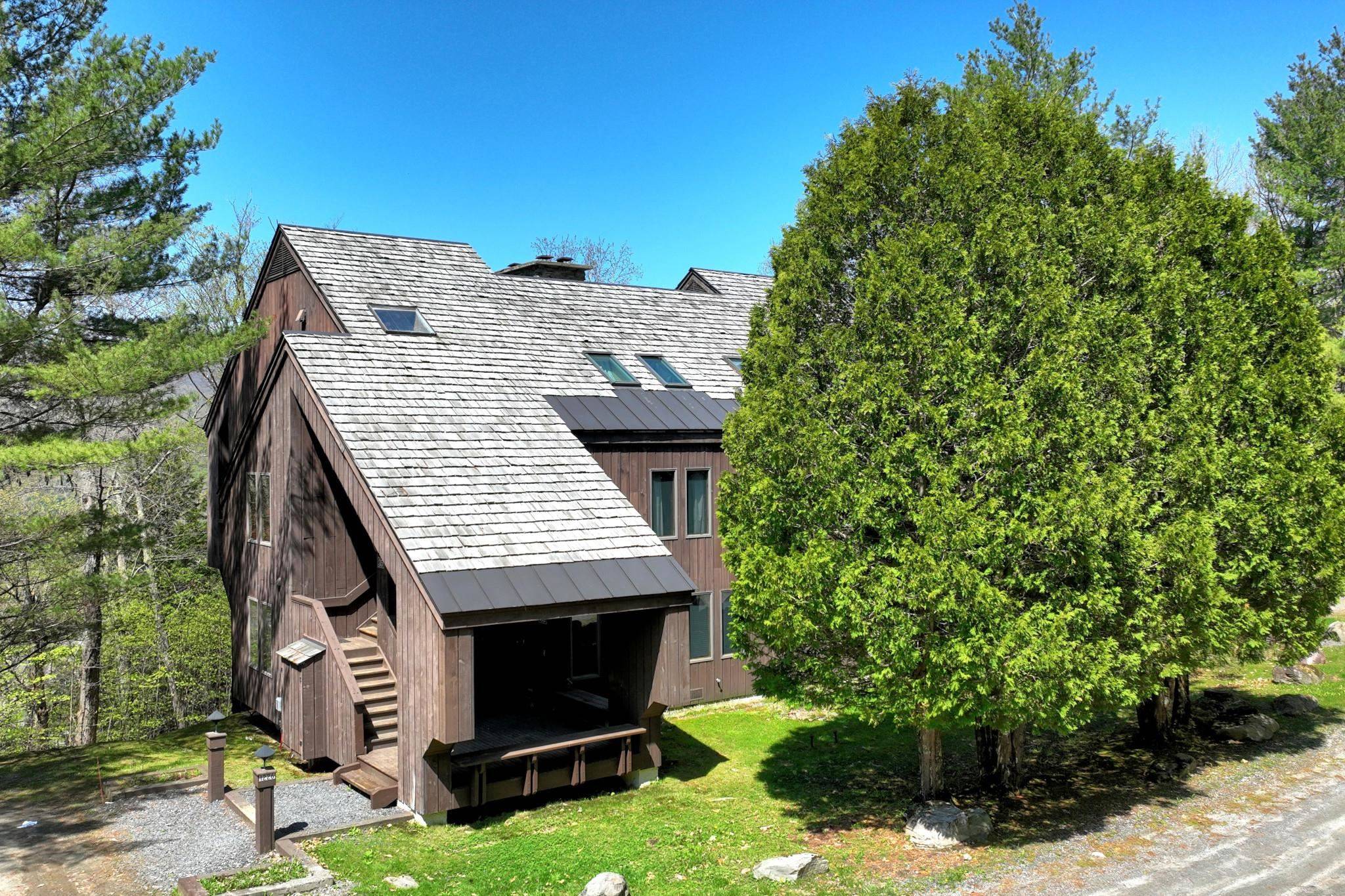 1226 East Ash RD #L33, Plymouth, VT 05056