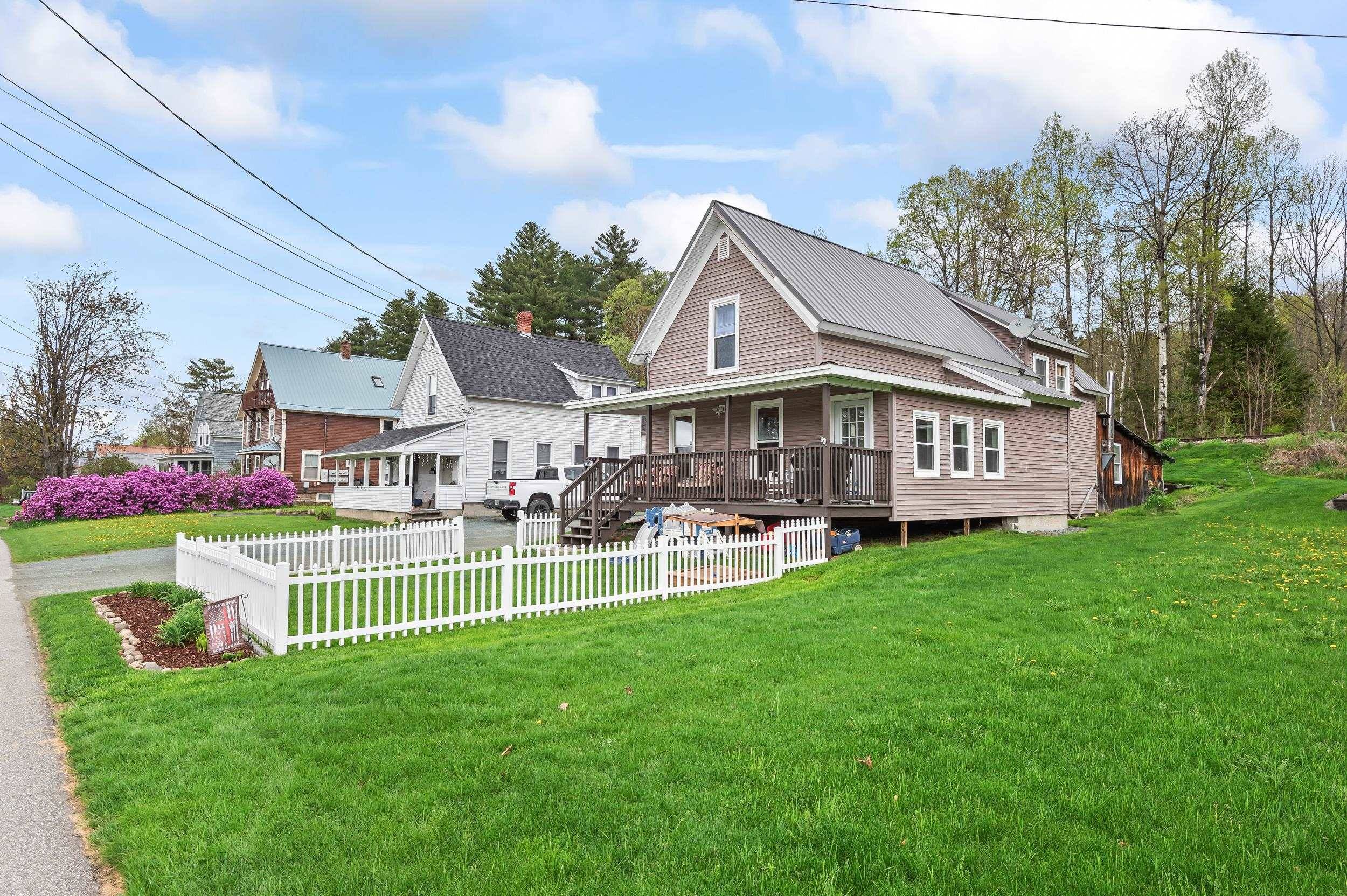 53 Summer ST, Lancaster, NH 03584