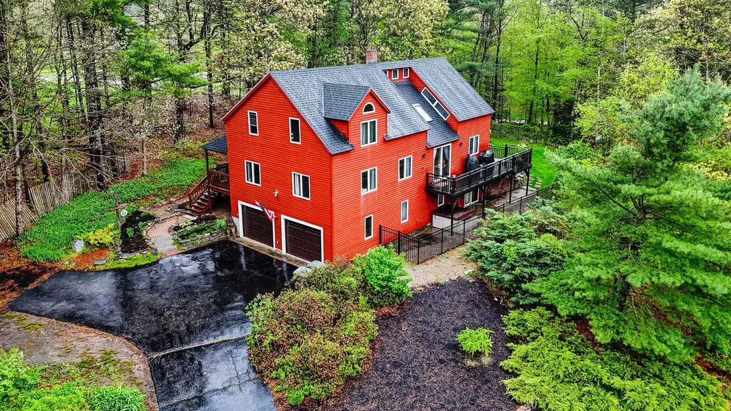 6 Romans RD, Windham, NH 03087