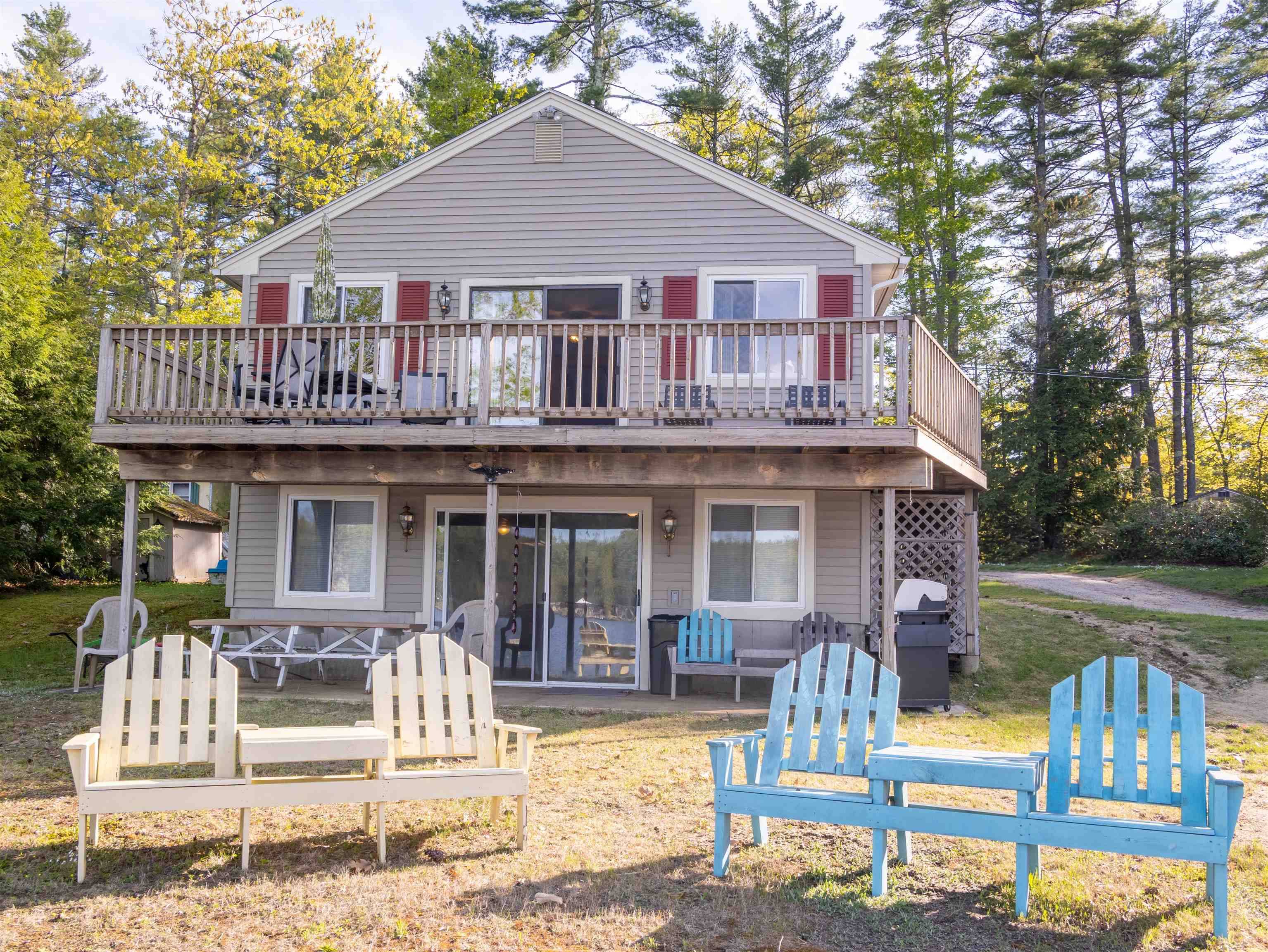 16 Hideaway LN, Milton, NH 03851