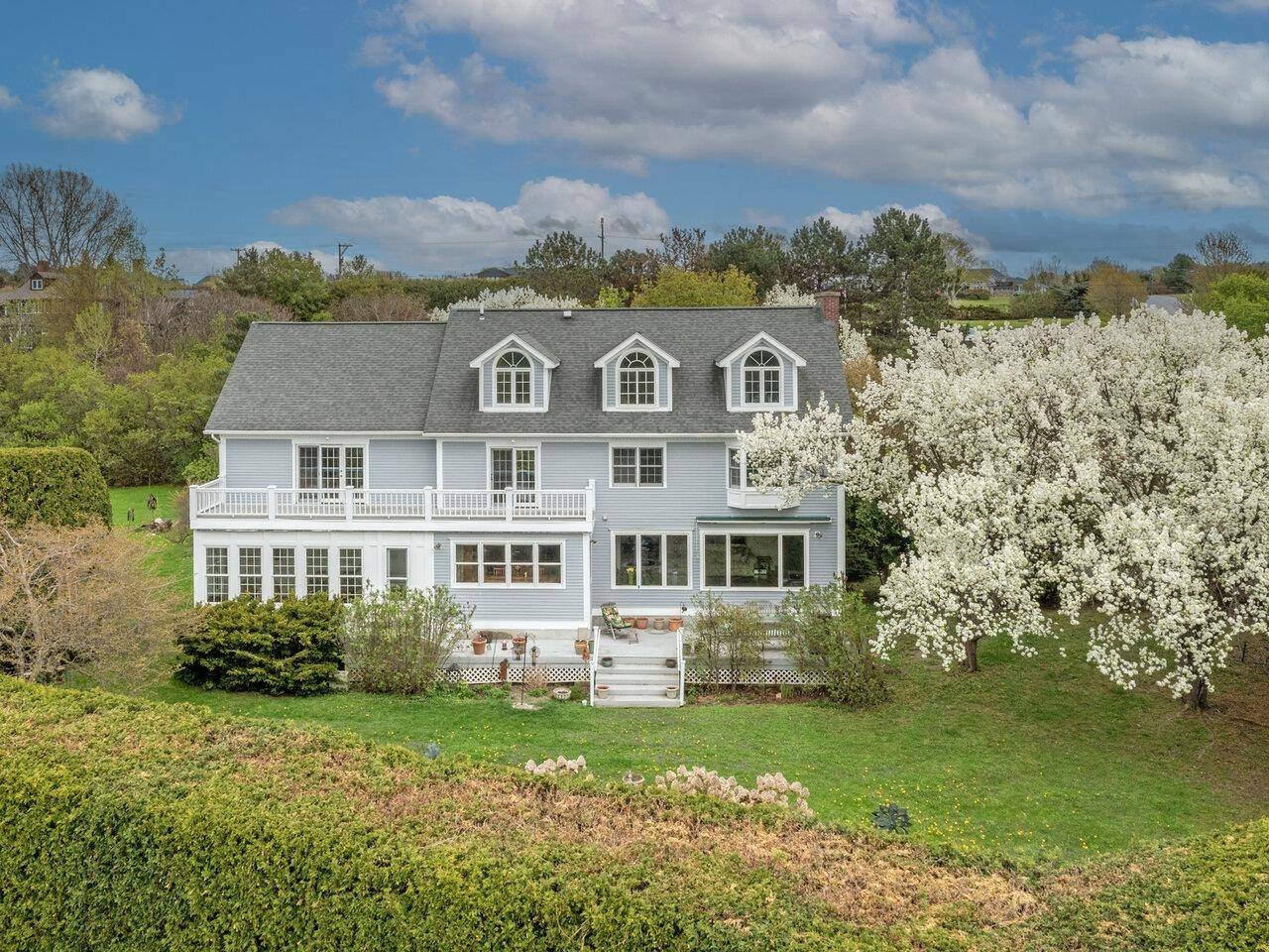 South Burlington, VT 05403,1 Deerfield DR