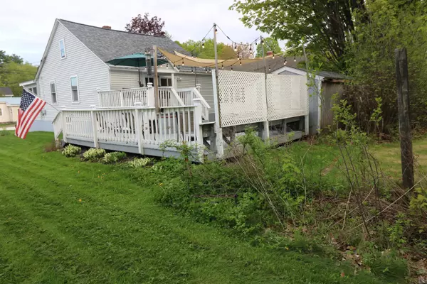 Jaffrey, NH 03452,21 Oak ST