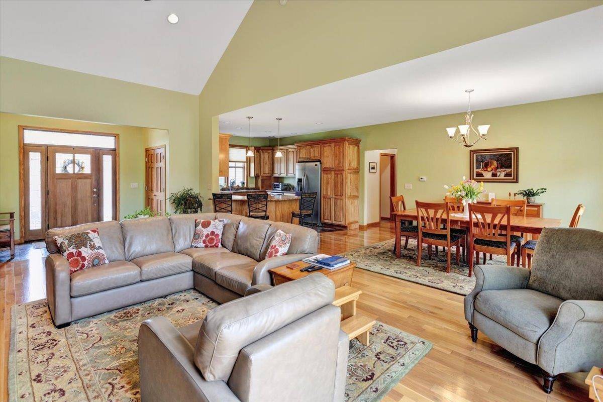 South Burlington, VT 05403,9 East TER