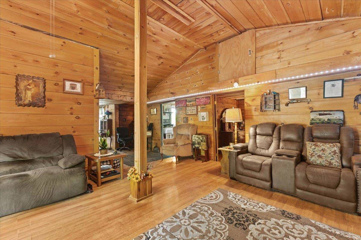 Salisbury, VT 05769,1495 Smead RD