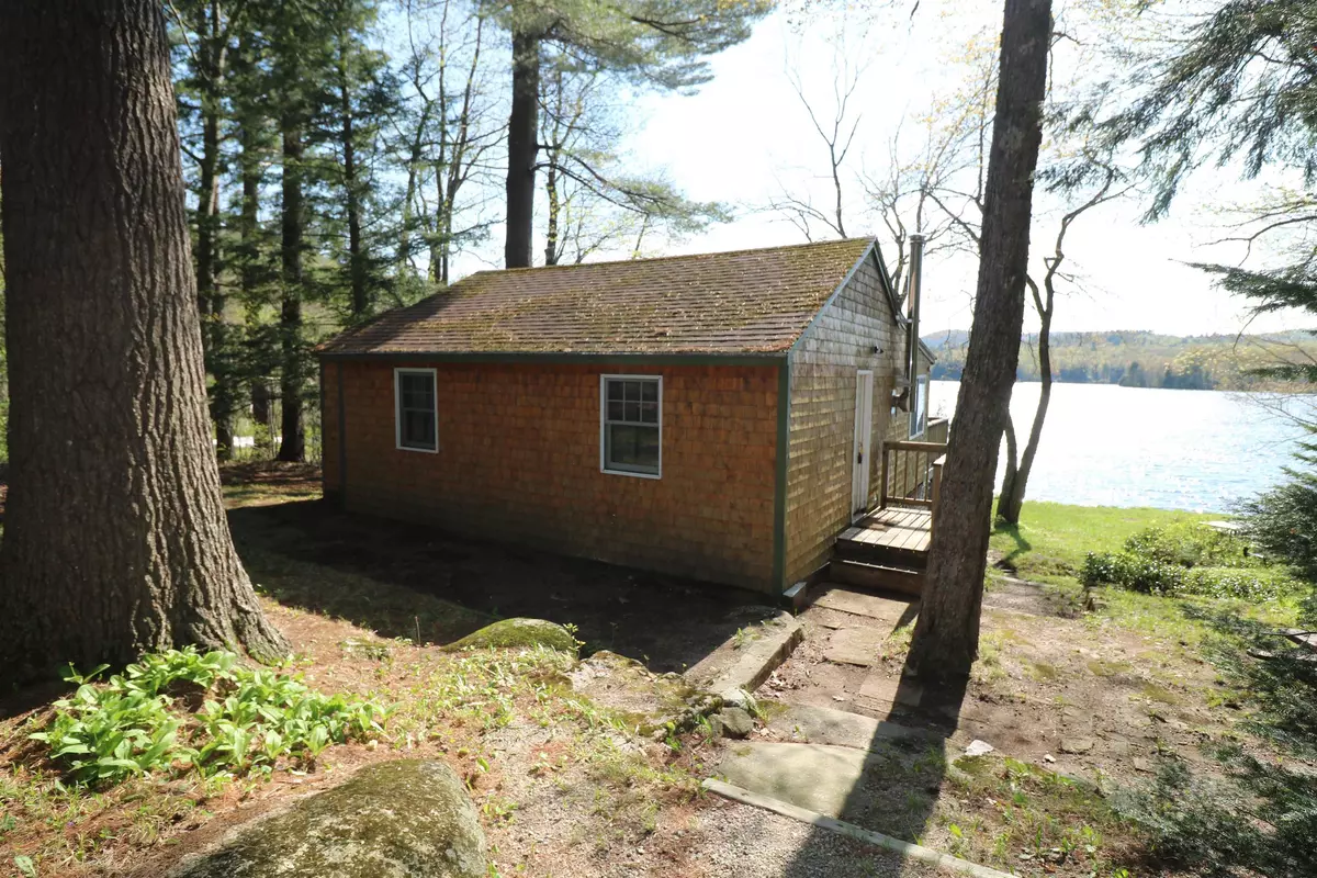 Stoddard, NH 03464,40 Saint Nicholas DR