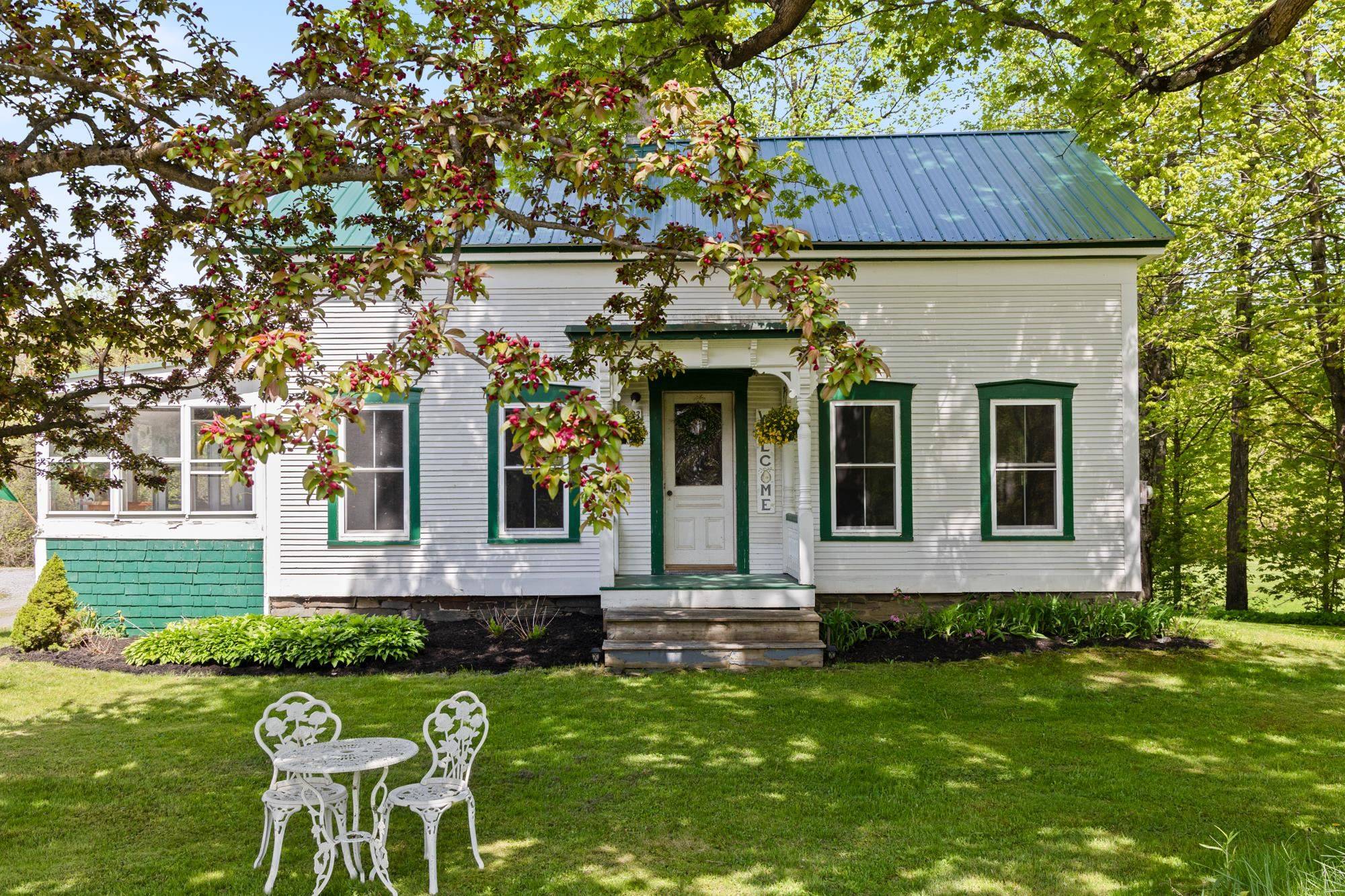 Westford, VT 05494,33 Brookside RD