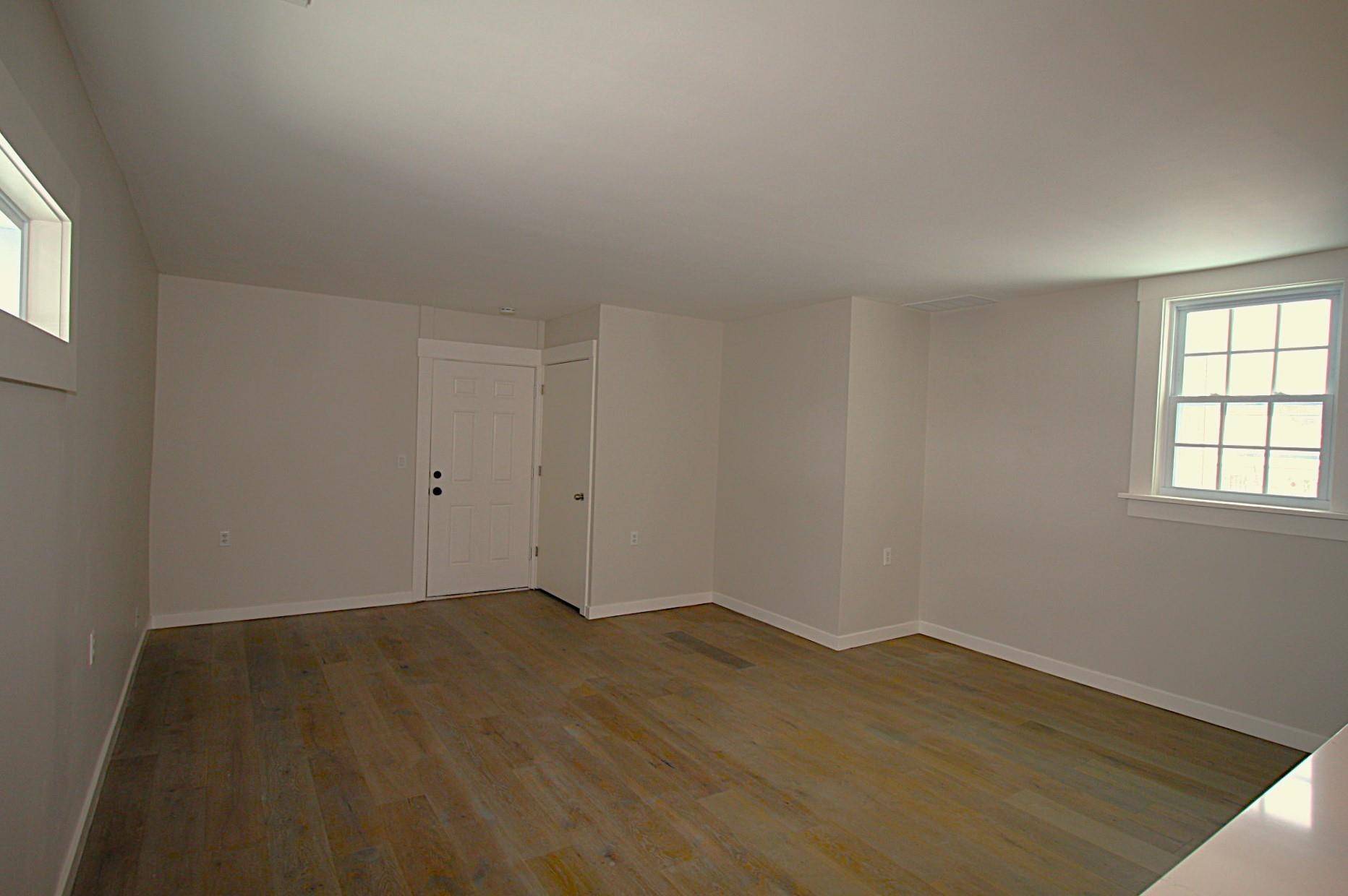 Milford, NH 03055,20 Souhegan ST