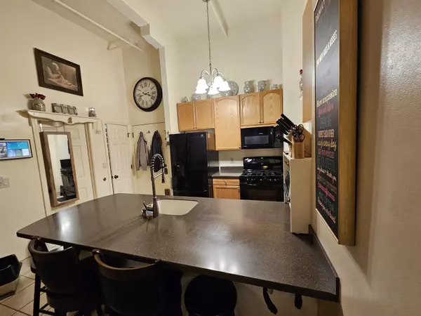 Pembroke, NH 03275,100 Main ST #308