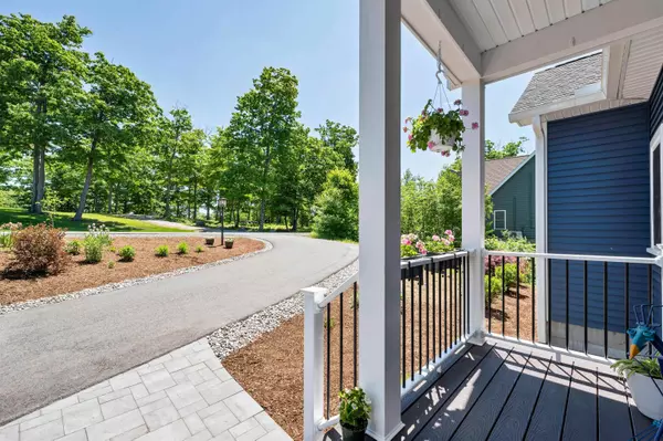 Plymouth, NH 03264,19 Point Of View DR