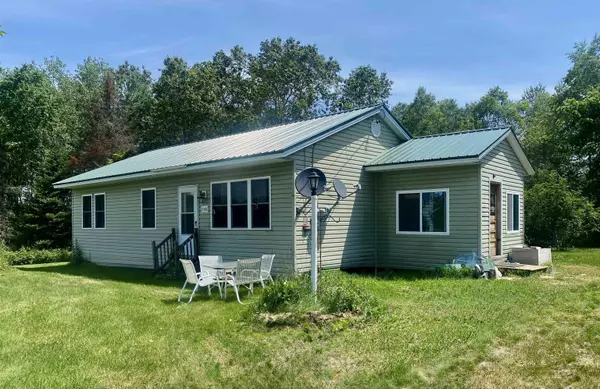 Canaan, VT 05903,1810 Route 102