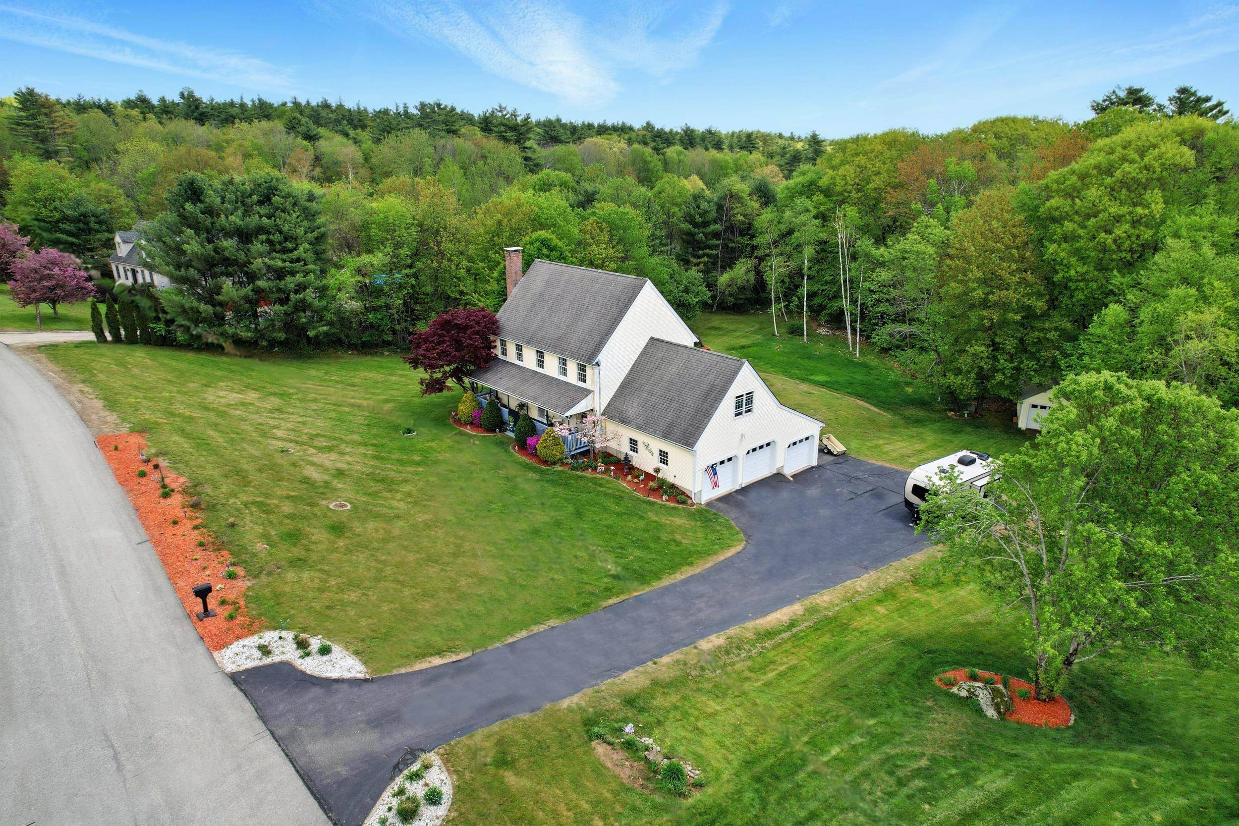 Barrington, NH 03825,55 Robinson LN