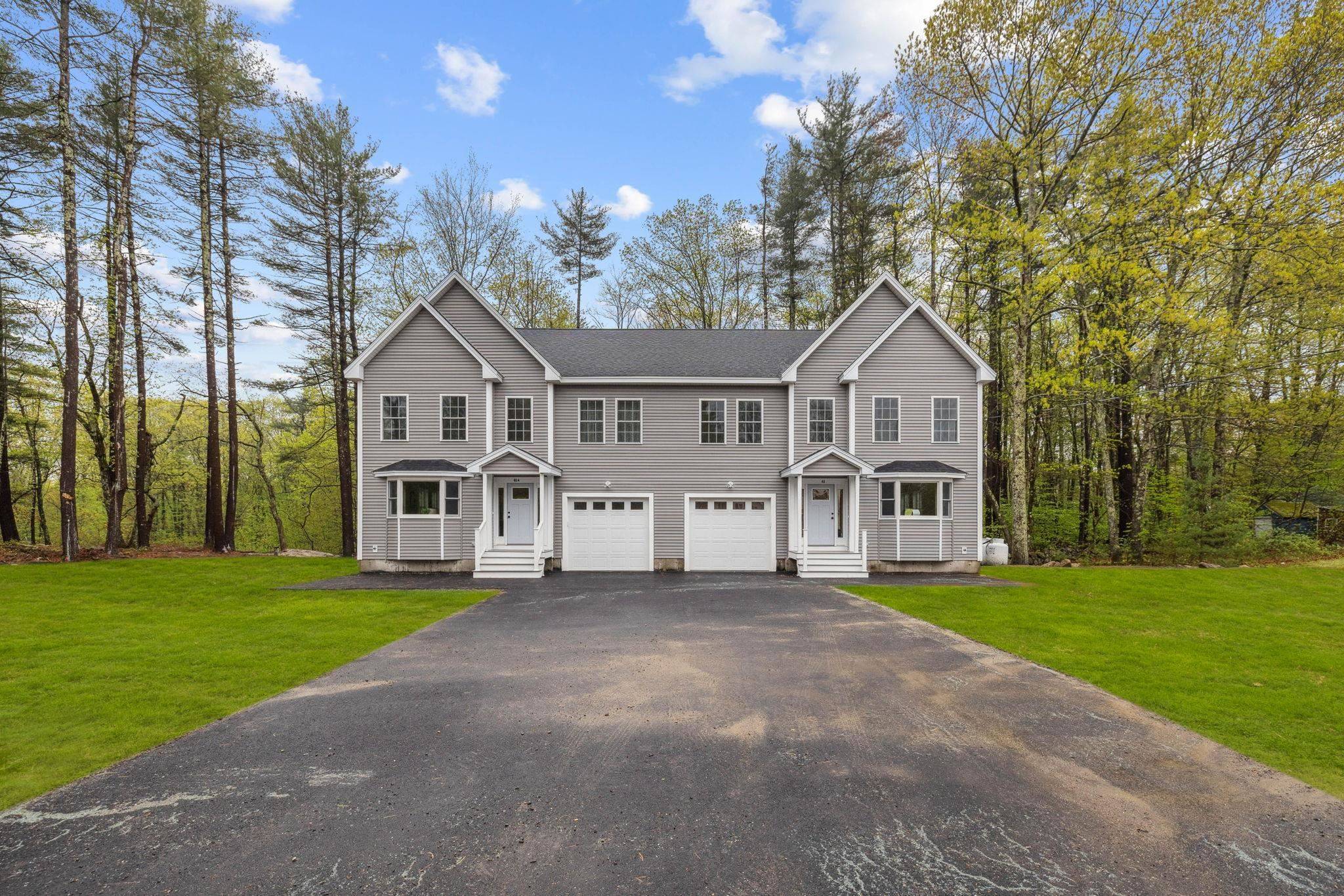 Pelham, NH 03076,46 Ledge RD #B