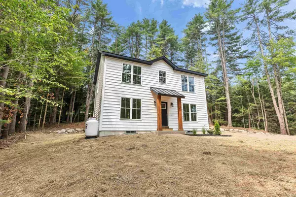 Swanzey, NH 03446,20 West Shore RD