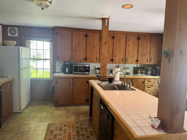 Hartford, VT 05001,72 Worcester AVE