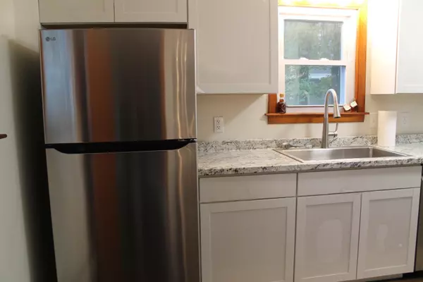 Woodstock, NH 03262,56 Kancamagus HWY