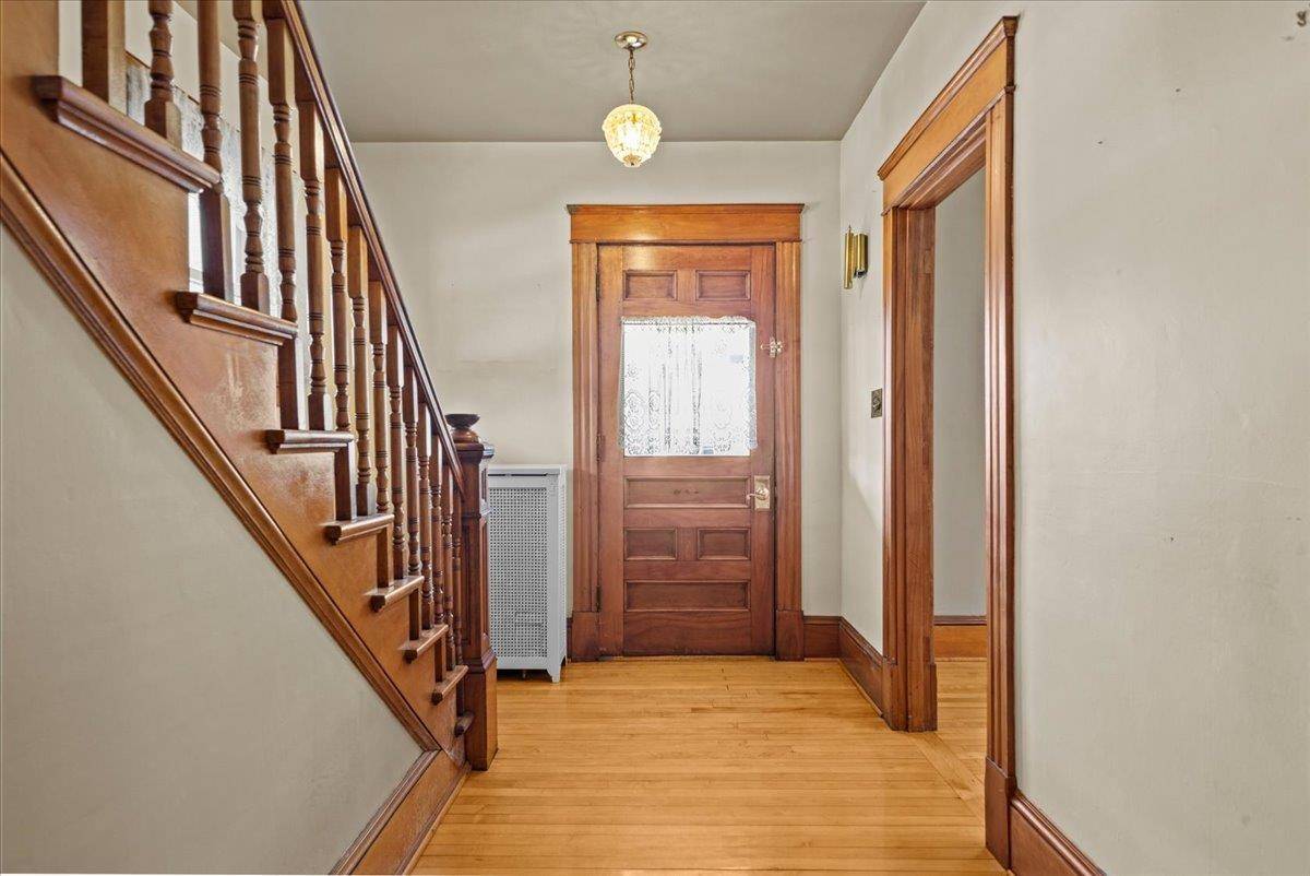 Barre City, VT 05641,25 Nelson ST