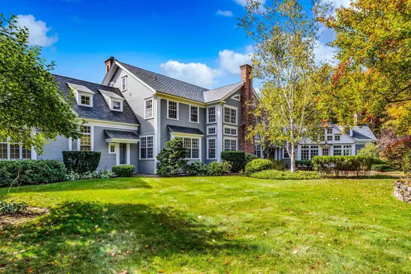 New London, NH 03257,373 Lakeshore DR