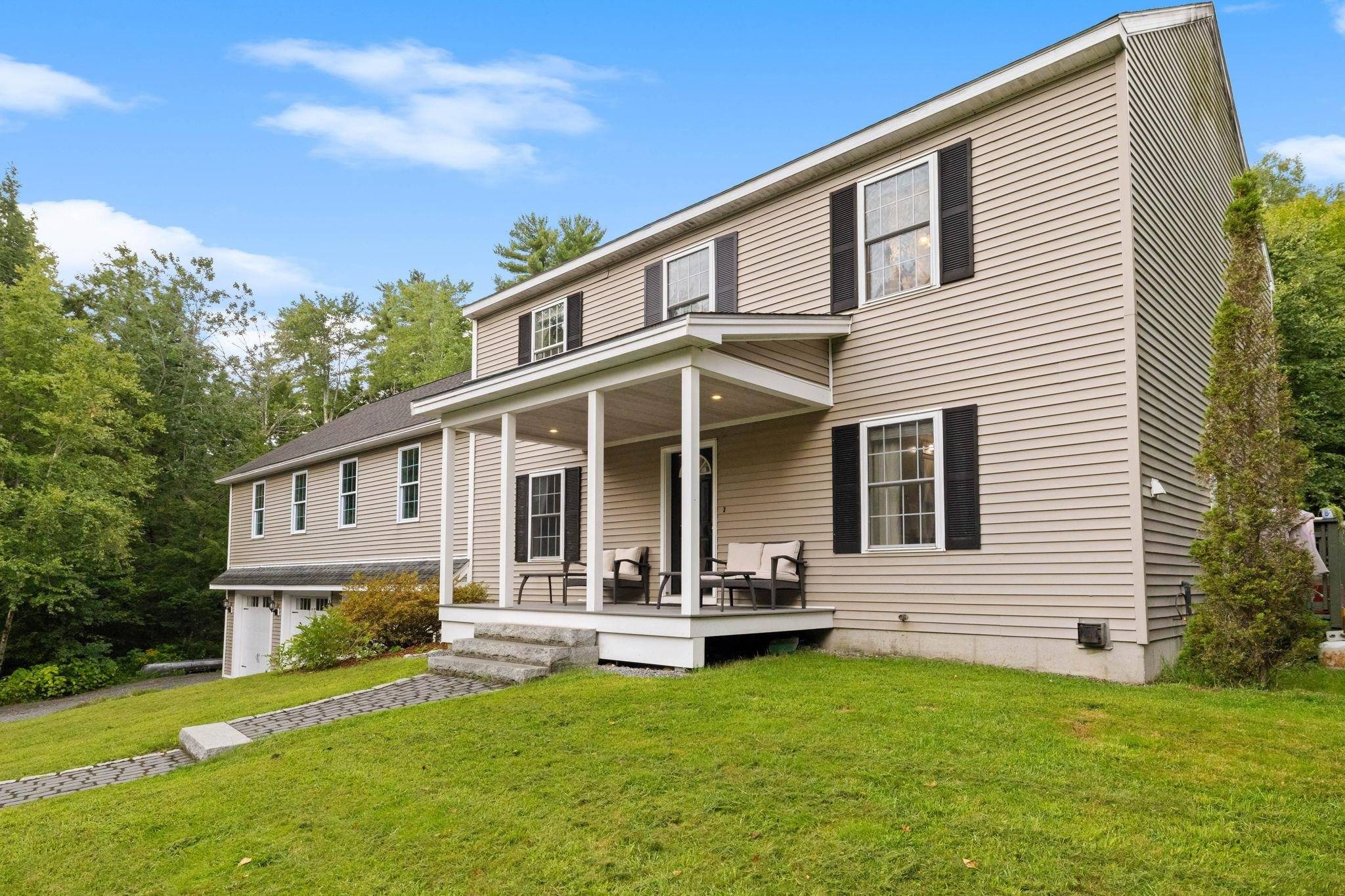 Francestown, NH 03043,379 New Boston RD