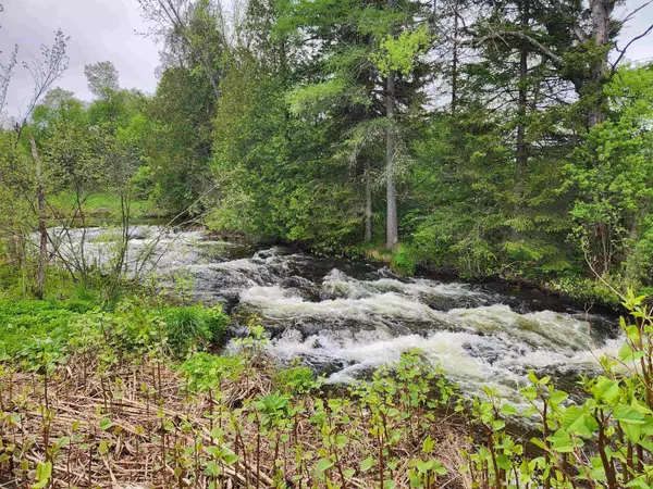 Burke, VT 05871,16 Northridge RD