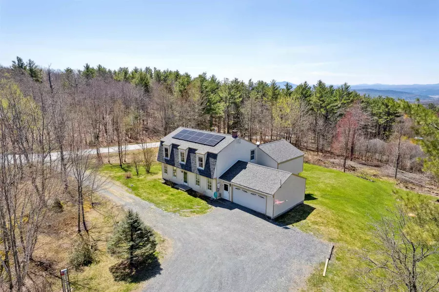 2 Thornberry RD, Hanover, NH 03755