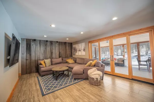 Dover, VT 05356,15 Spring Hill RD