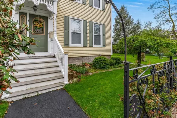 Manchester, NH 03104,57 Harrison ST