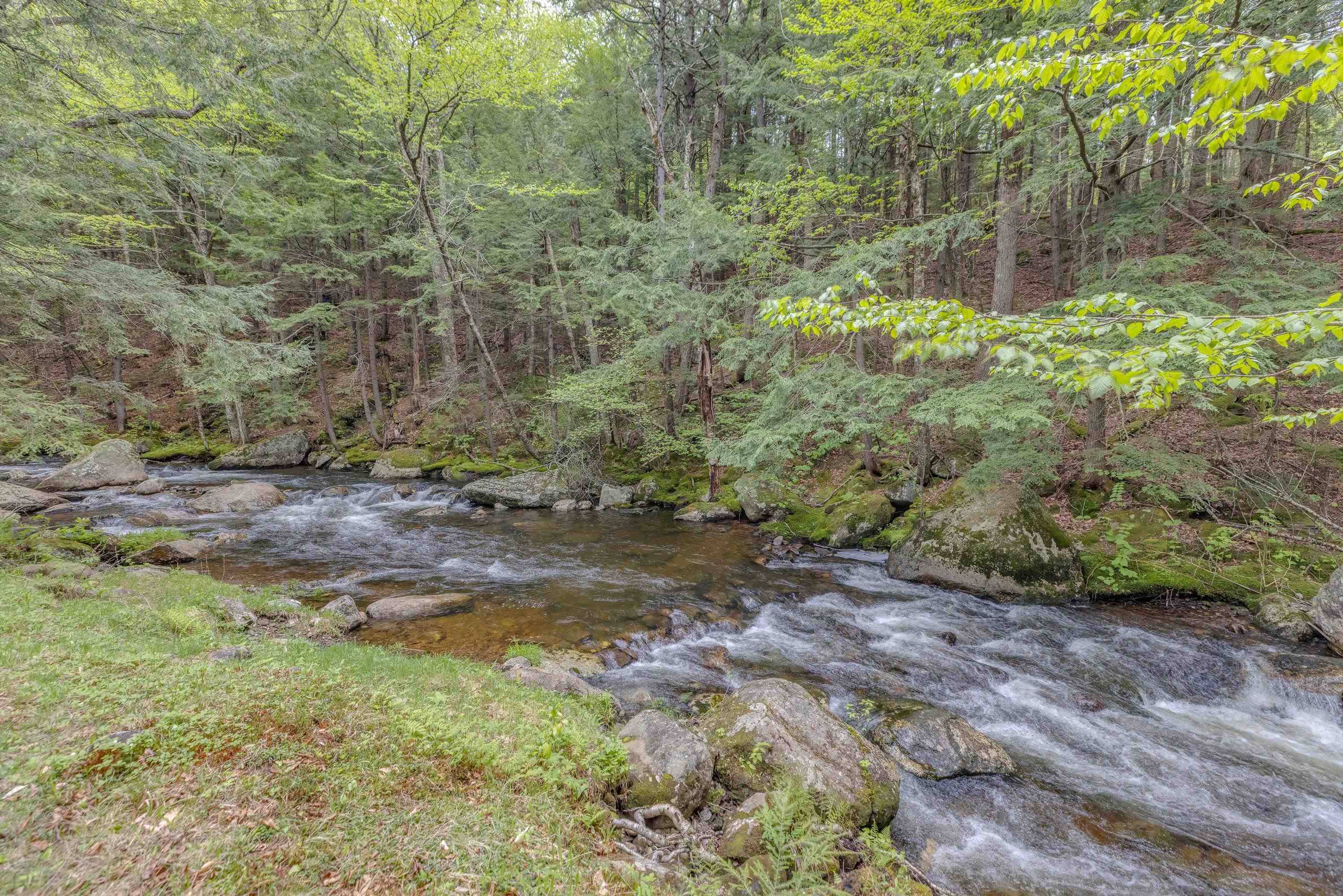 Rumney, NH 03266,1808 Stinson Lake RD