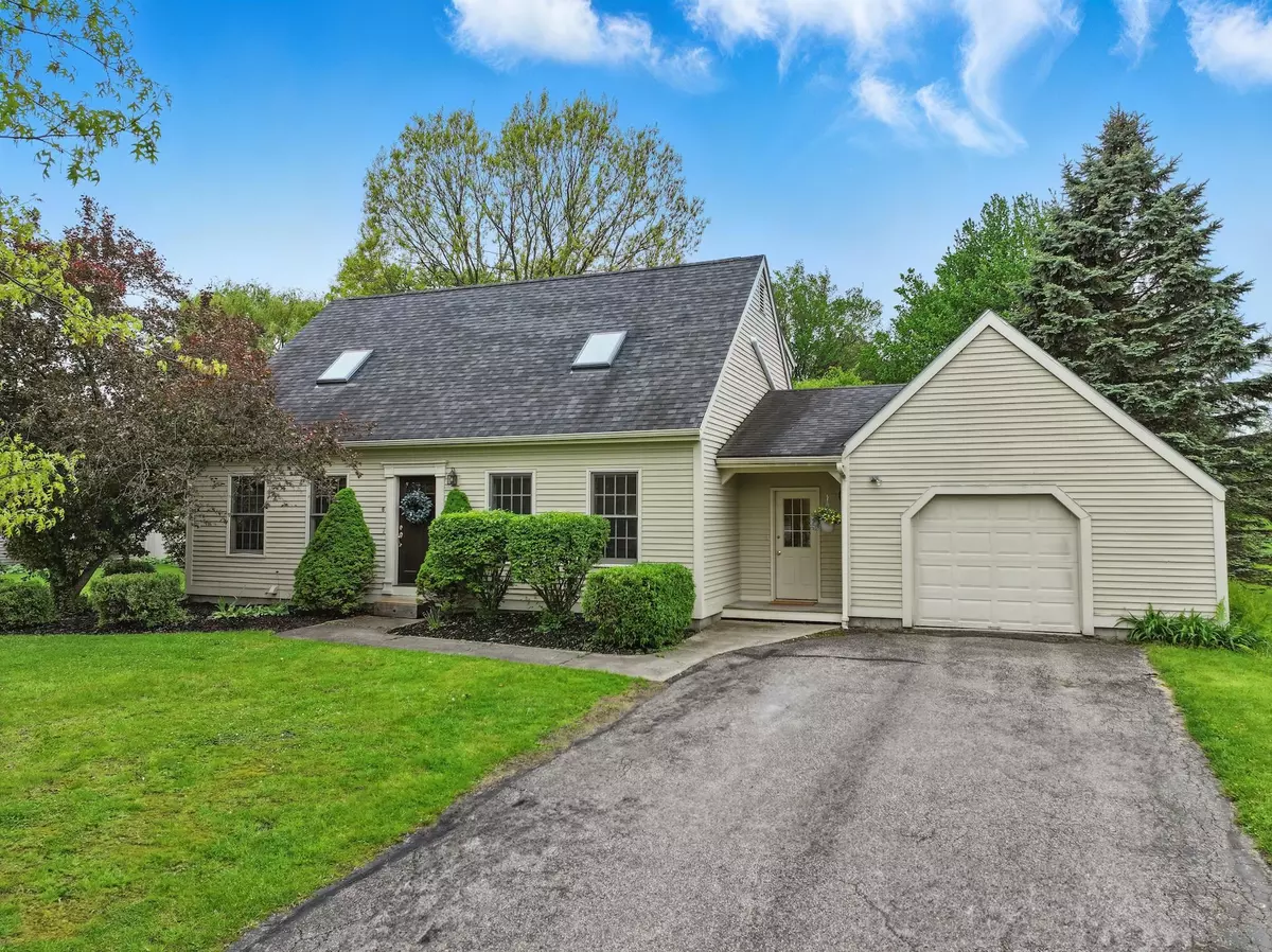 South Burlington, VT 05403,6 Knoll CIR