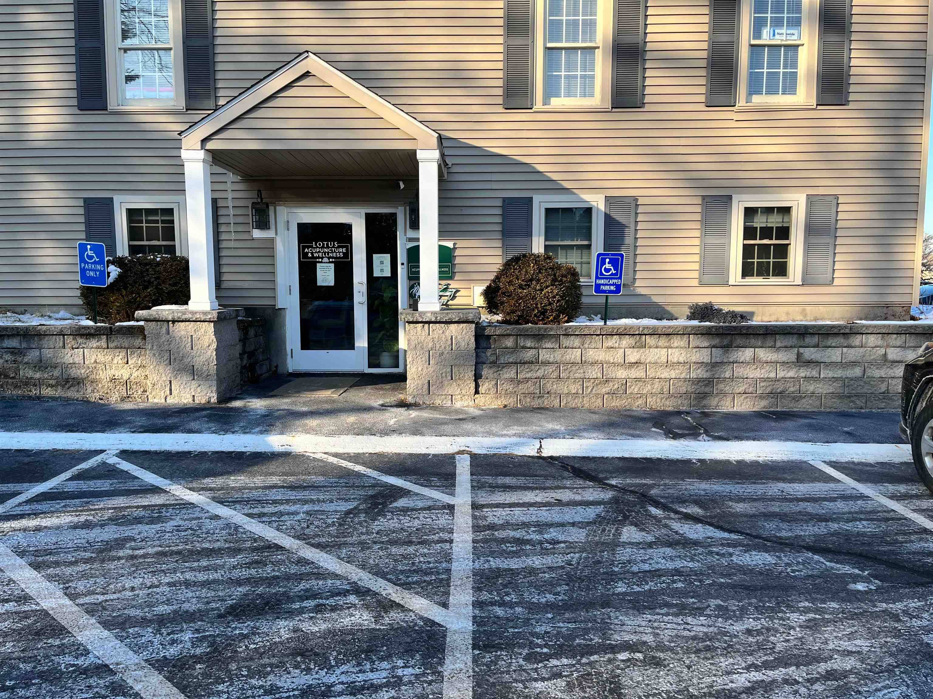 Merrimack, NH 03054,3 Mound CT #U4
