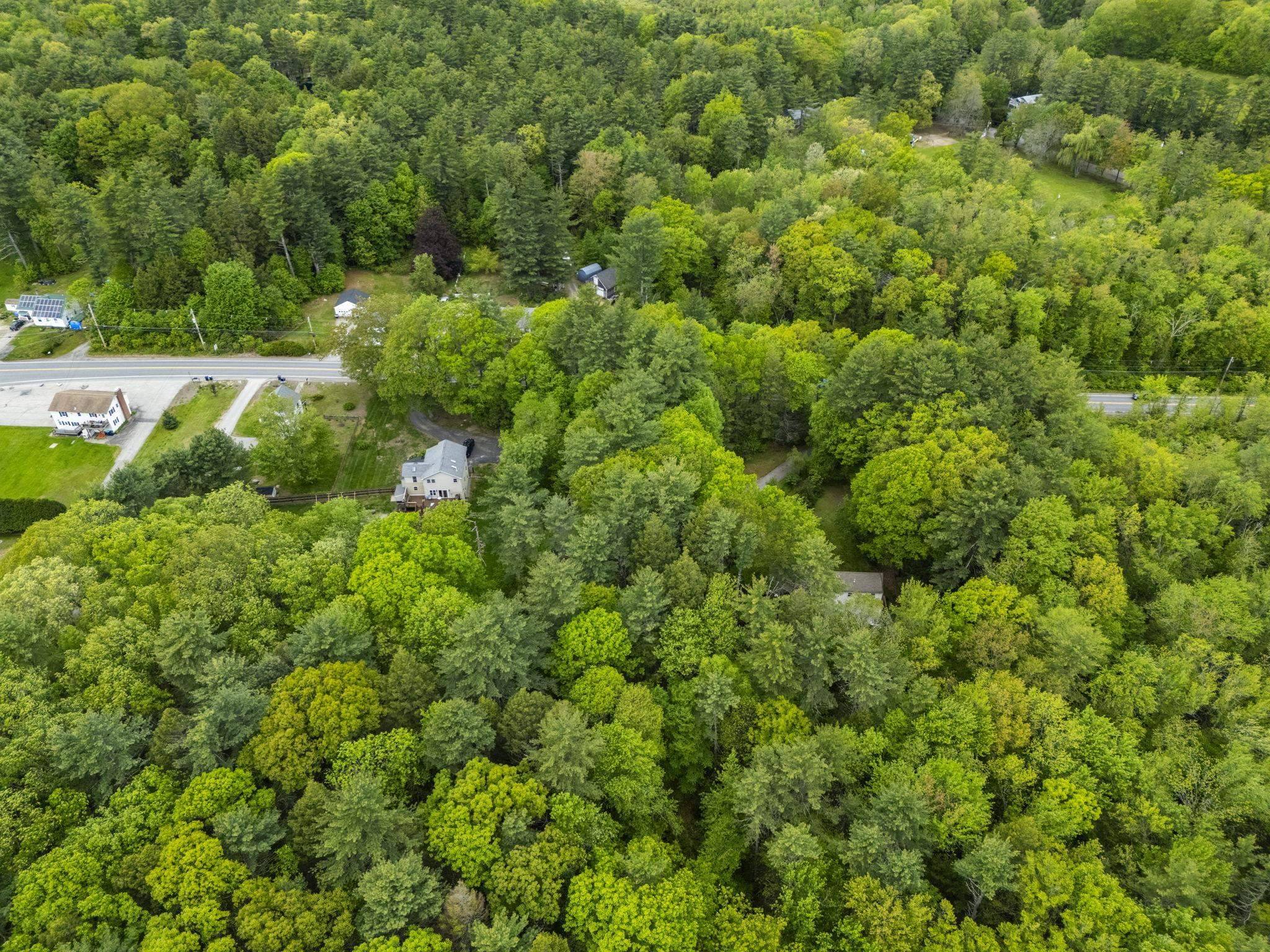 Kensington, NH 03833,204 North Haverhill RD