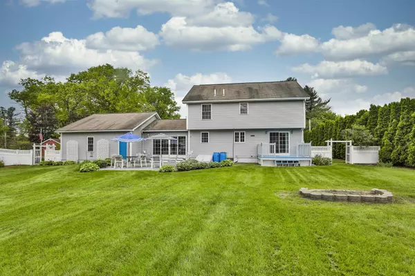 Hudson, NH 03051,3 Ash ST