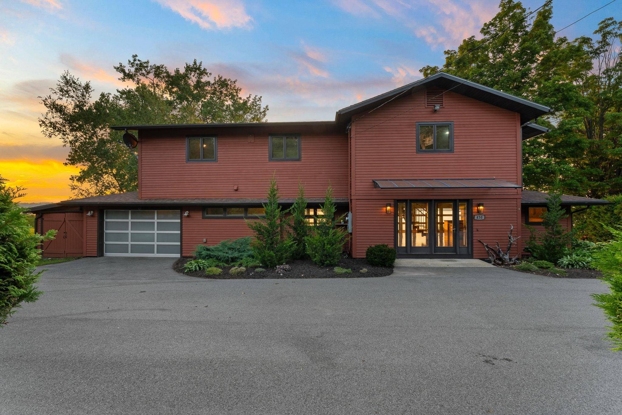 Shelburne, VT 05482,430 Clearwater RD