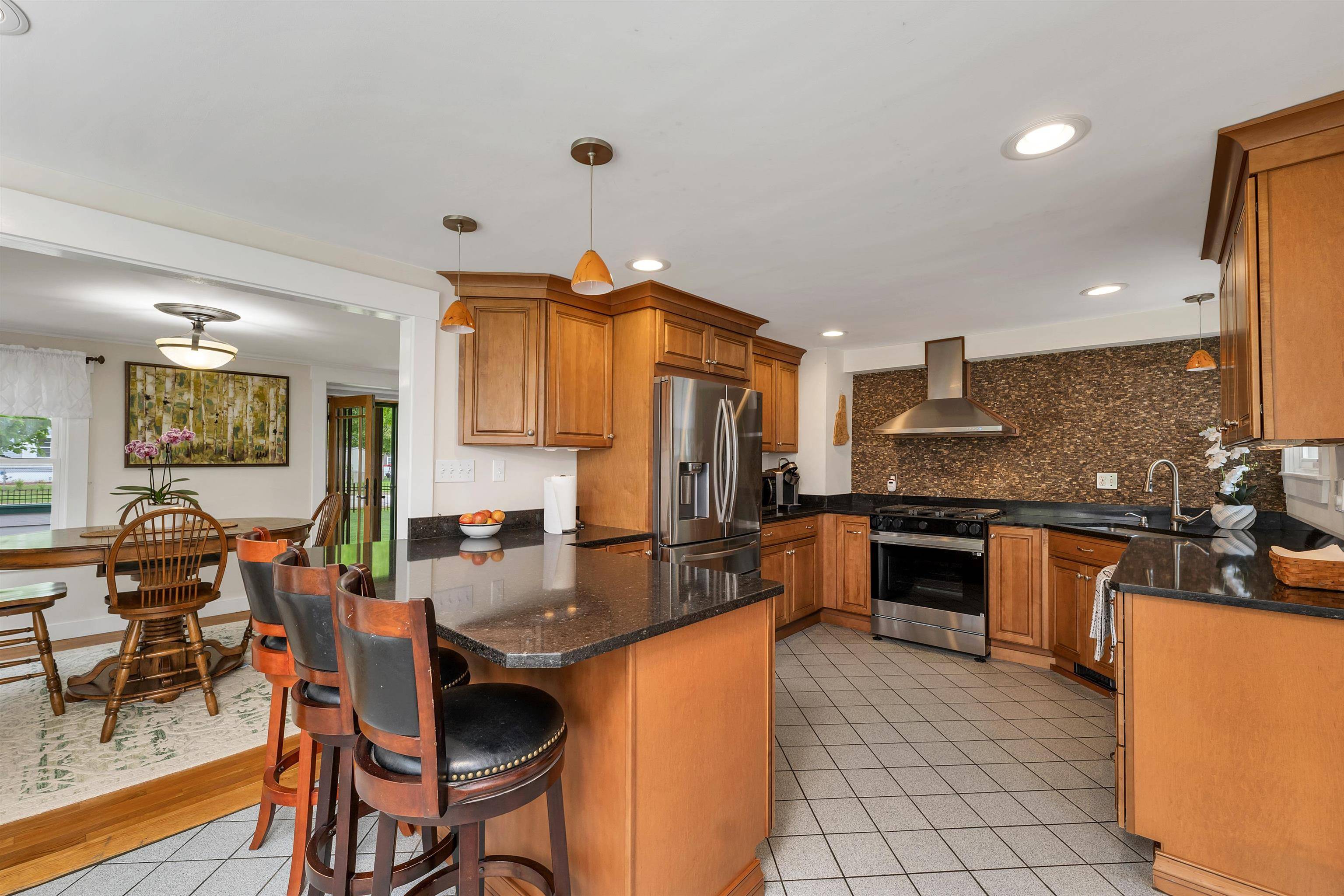 163 Ocean RD, Portsmouth, NH 03801