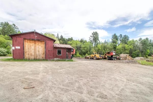 98 VT Route 114, Burke, VT 05832