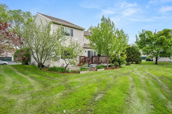 Essex, VT 05452,29 Fox Run RD