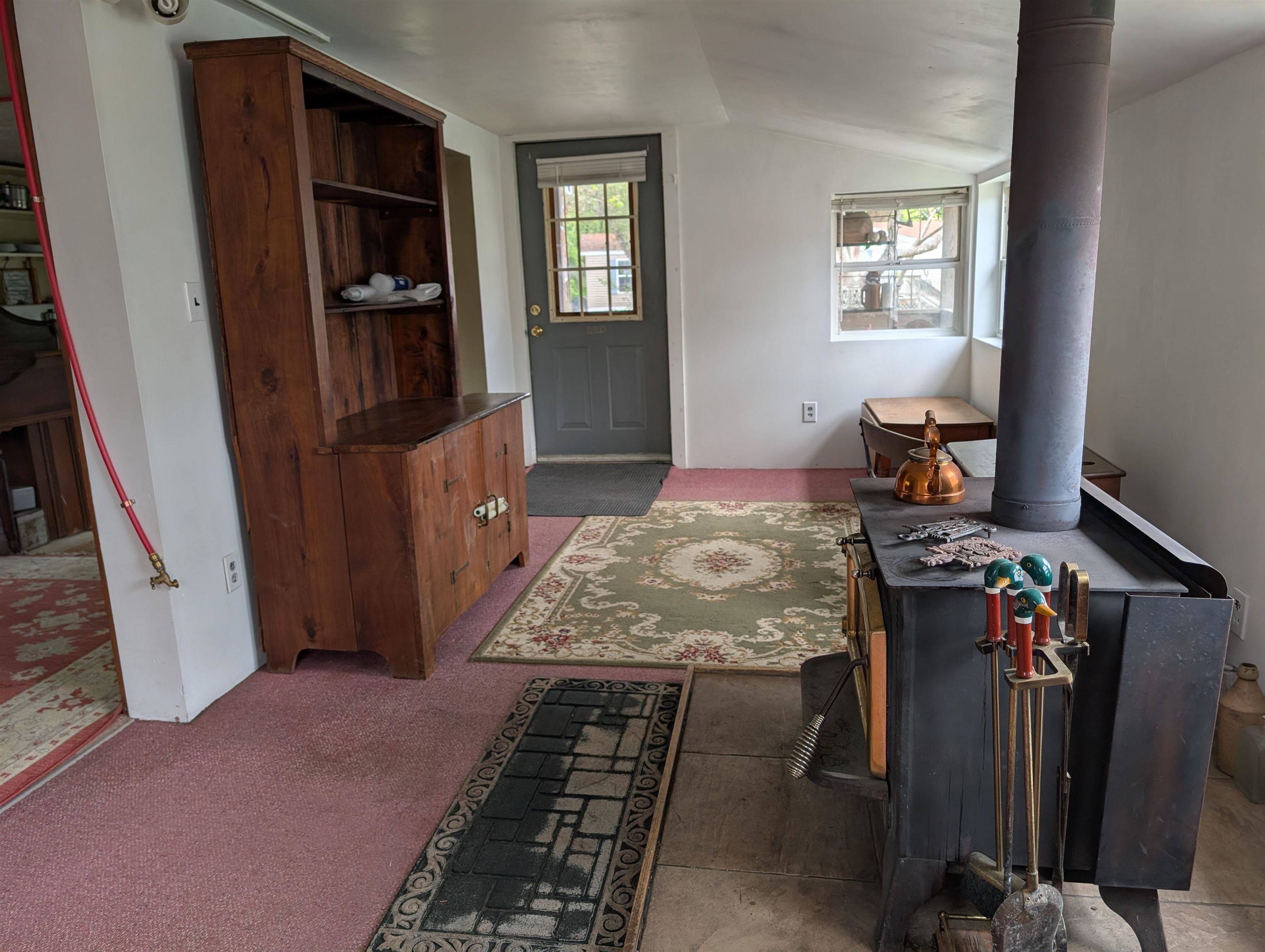 Campton, NH 03223,281 Riverside DR